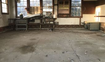 18546 140th St, Akron, IA 51001