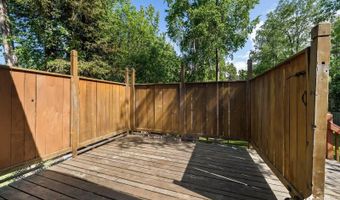 12811 Silver Spruce Dr, Anchorage, AK 99516
