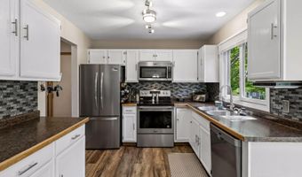7370 158th St W, Apple Valley, MN 55124