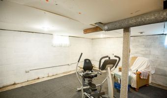720 W State St, Algona, IA 50511