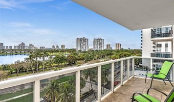 3675 N Country Club Dr 707, Aventura, FL 33180