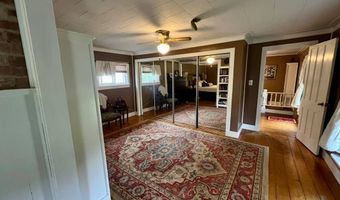 166 Manny Corners Rd, Amsterdam, NY 12010