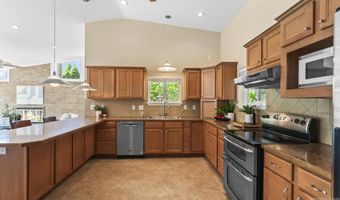 3850 W Hill Rd, Boise, ID 83703