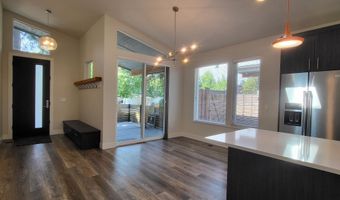 61406 Duncan Ln, Bend, OR 97702
