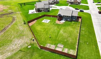 120 N Hibiscus Ct, Garden Plain, KS 67050