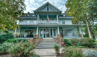 1194 Main St, Andrews, NC 28901