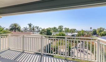 3735 Monroe St, Carlsbad, CA 92008