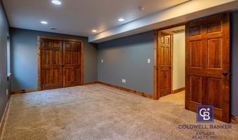 1607 Stella Ct, Cody, WY 82414