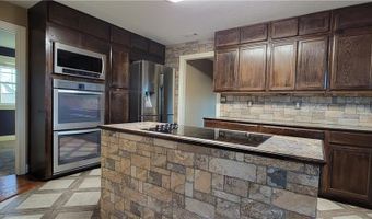 3810 3720 Rainbow Farm Rd, Bentonville, AR 72713