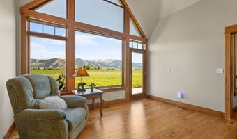 306 Glenbrook Ln, Belgrade, MT 59714