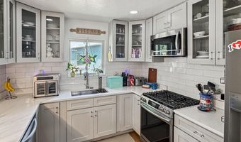 1208 Bryan Cir, Carlsbad, NM 88220