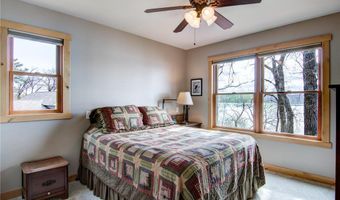 102 206th St, Alden, WI 54026