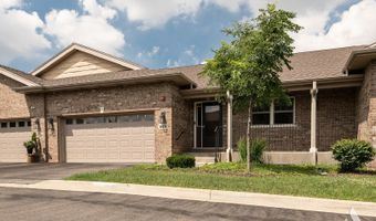 544 N Woodland Ct, Addison, IL 60101