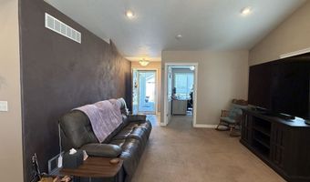 586 Gwen Loop, Blackfoot, ID 83221