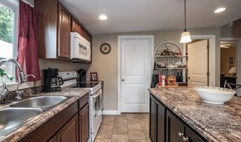 203 Demaree Dr, Bardstown, KY 40004