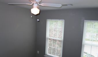5818 COWLING Ct, Alexandria, VA 22304