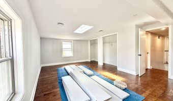 40 E Pasadena Pl, Bridgeport, CT 06610