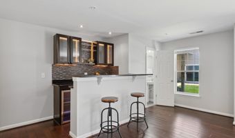 24682 CARIBOU Sq, Aldie, VA 20105