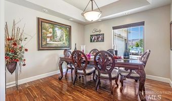 319 Clear Lake Ln, Buhl, ID 83316