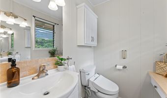 1230 Lola Pl, Kailua, HI 96734