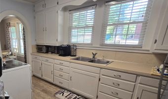 1466 White Oak Ave, Albemarle, NC 28001