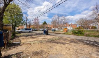 156 WESMOND Dr, Alexandria, VA 22305