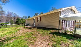121 White Pine Rd, Beattyville, KY 41311