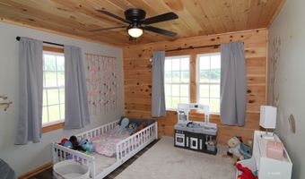 12366 Pleasanton Rd, Athens, OH 45701