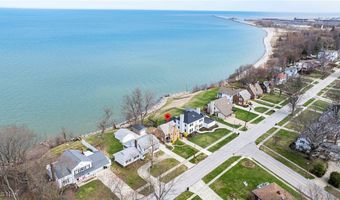 2509 Walnut Blvd, Ashtabula, OH 44004
