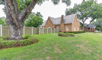 1118 Sayles Blvd, Abilene, TX 79605
