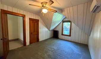 303 S Clark St, Bassett, NE 68714