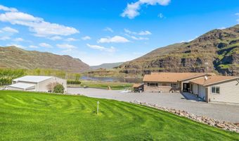 11056 Snake River Rd, Asotin, WA 99402