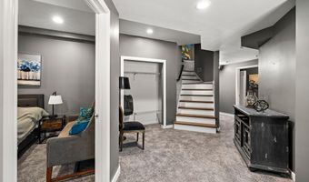 9820 Snow Pointe Dr SE, Alto, MI 49302