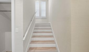 50 BEACH COTTAGE Ln, Atlantic Beach, FL 32233