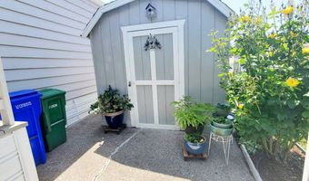 10550 SE 70th Ave 8, Milwaukie, OR 97222