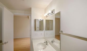 355 I St SW S-607, Washington, DC 20024