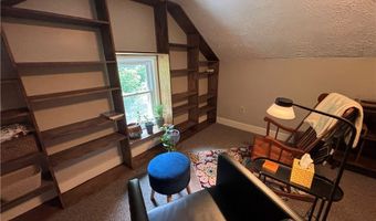 126 Spring St, Aliquippa, PA 15001