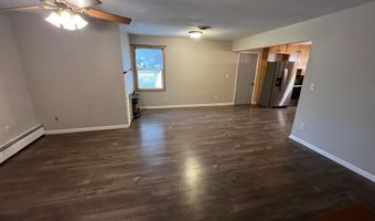 634 S Wells St, Aberdeen, SD 57401