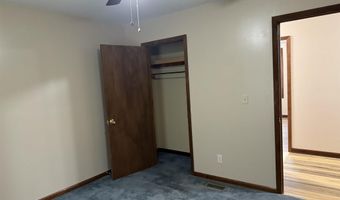 80 Green Ln, Batesville, AR 72501