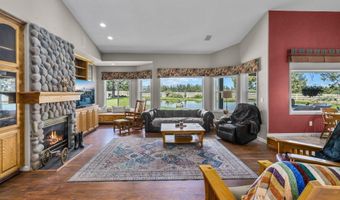 64629 Horseman Ln, Bend, OR 97703