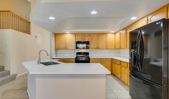 902 Squaw Peak Dr, Henderson, NV 89014