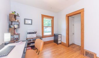 1123 W Huron St, Ann Arbor, MI 48103