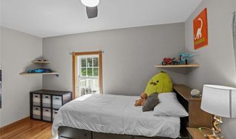 151 Old Jenckes Hill Rd, Lincoln, RI 02865