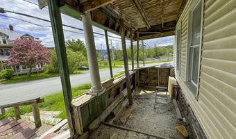 88 Mill Hl, Barnet, VT 05821