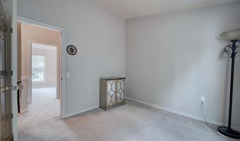 7010 GREEN SPRING Ln, Alexandria, VA 22306