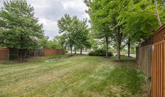 24635 KINGS CANYON Sq, Aldie, VA 20105