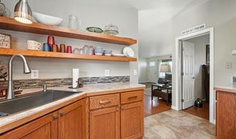 13703 351 Pr NW, Benton City, WA 99320