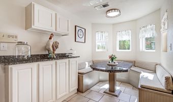 355 ESPERANZA Dr, Bosque Farms, NM 87068