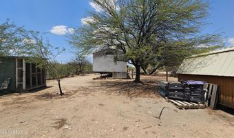 17020 S La Canada Dr, Sahuarita, AZ 85629