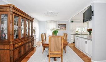 159 Birch Dr, Cheshire, CT 06410